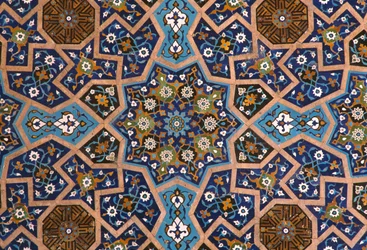 De Vrijdagmoskee, Zuid-Iwan, decoratief tegelwerk